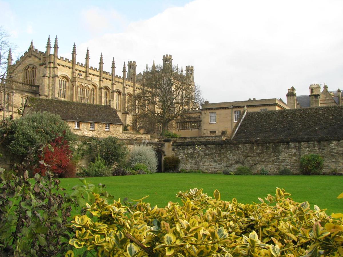 An Entire 2Beds, 2Bathrooms, Free Wifi, Free Parking, Risinghurst, Oxford Exterior foto